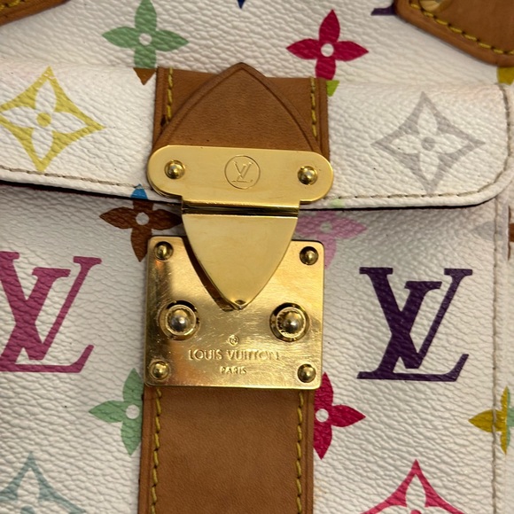 Authentic Louis Vuitton bag 💕 - Picture 7 of 16